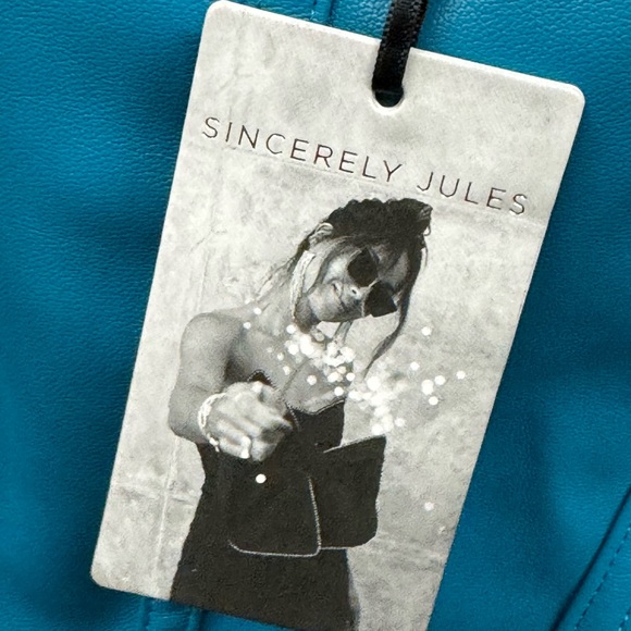 Sincerely Jewels Coraet Top NWT - Picture 2 of 4